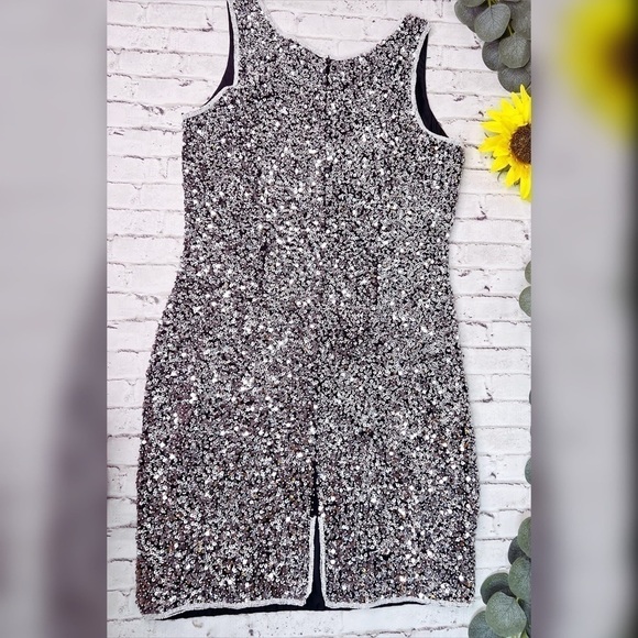 Stenay Vintage Silver Sequin Party Dress made in India Silk Lining 10 - Picture 9 of 14